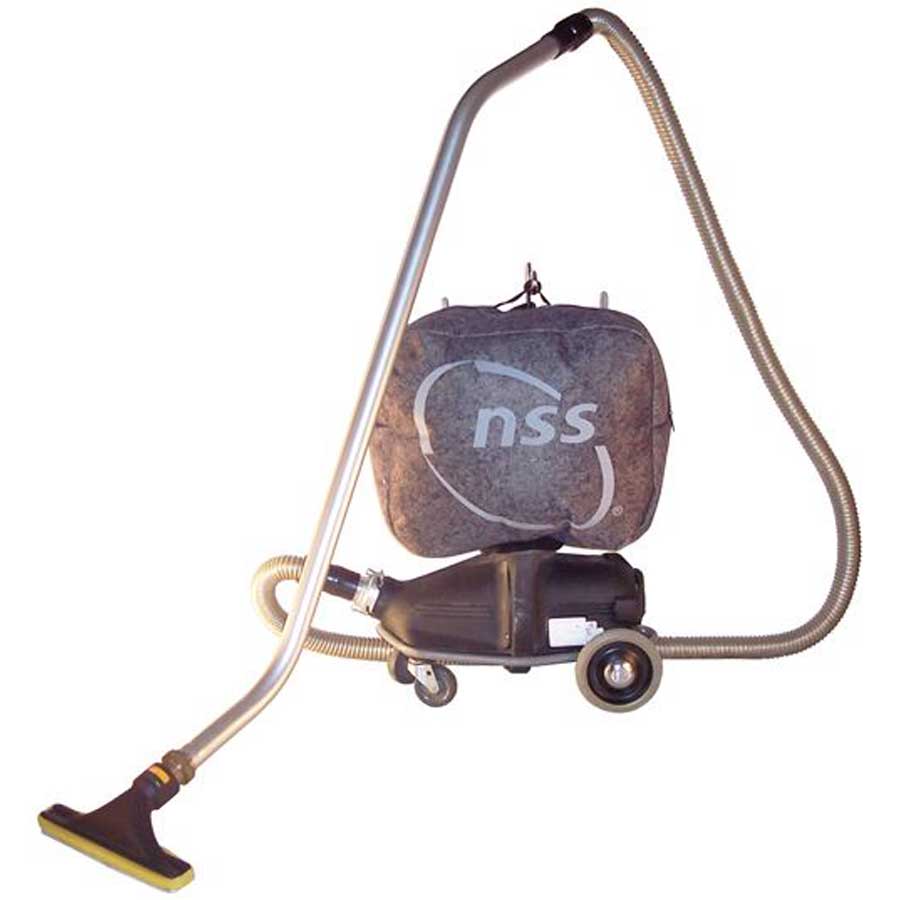 2031005209 M1 "Pig" Vacuum with Overhead and Carpet Tools